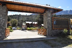 Obras que dejan huellas: Luz y Fuerza moderniza a fondo su complejo en Epuyén Provincia de Chubut.