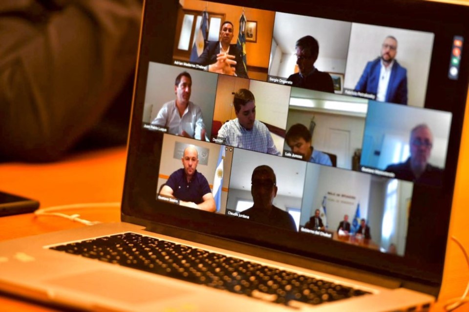 a-facebook a-facebook