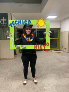Antonella Nieto, una de las primeras egresadas de la Tecnicatura en Energías Sustentables, gracias al acompañamiento de Luz y Fuerza